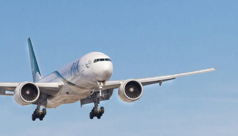 Boeing 777