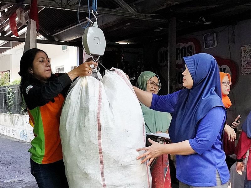 Bank Sampah Jakarta: Solusi Cerdas Atasi Sampah dan Meningkatkan Perekonomian
