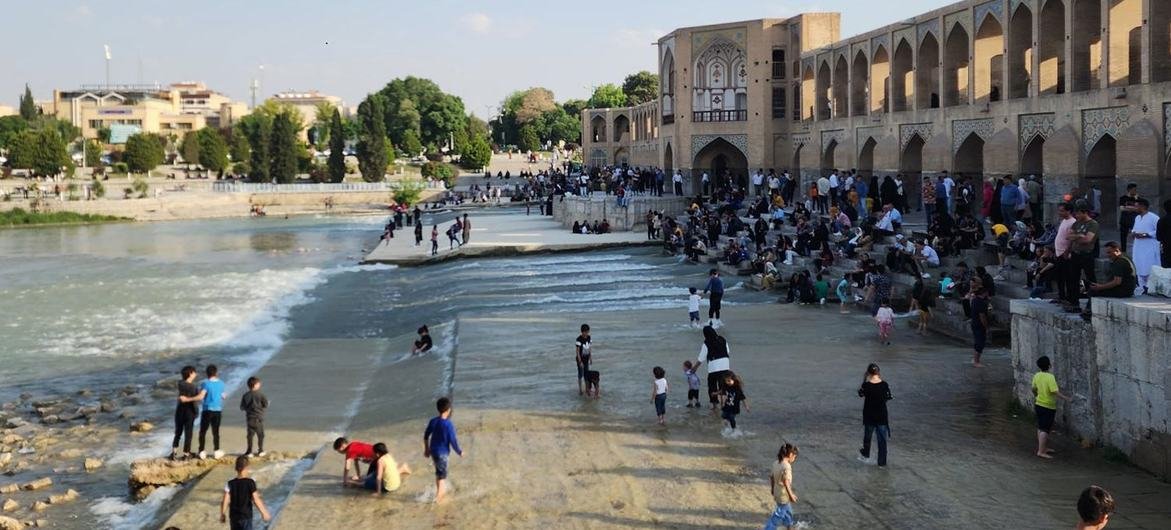 Terjadi Krisis, Presiden Iran Evakuasi Warga Bila Tak Kunjung Turun Hujan