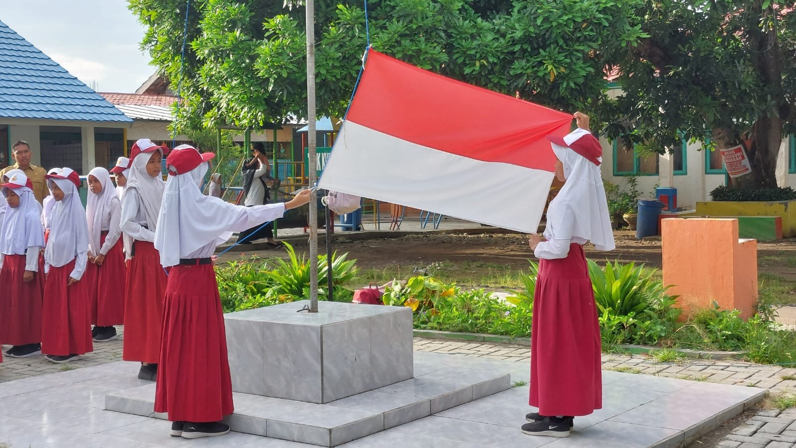 Susunan Terbaru Upacara Bendera di Sekolah, Ada Ikrar Pelajar