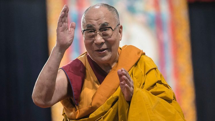 Dalai Lama Diganjar Grammy Awards, Cina Ngamuk