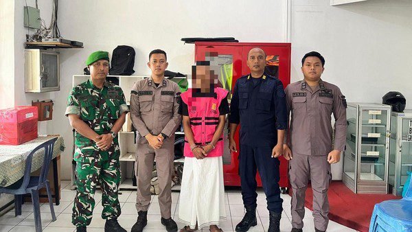 Kasus Guru Honorer Probolinggo Rangkap Jabatan Dilepas