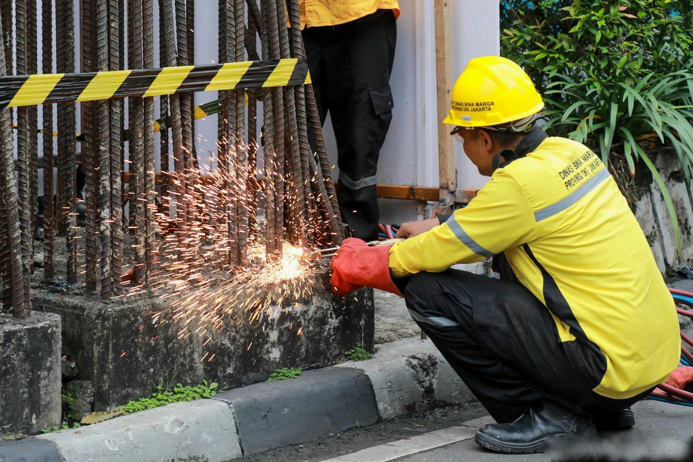 109 Tiang Monorel Rampung Dibongkar Dalam Waktu 38 Hari