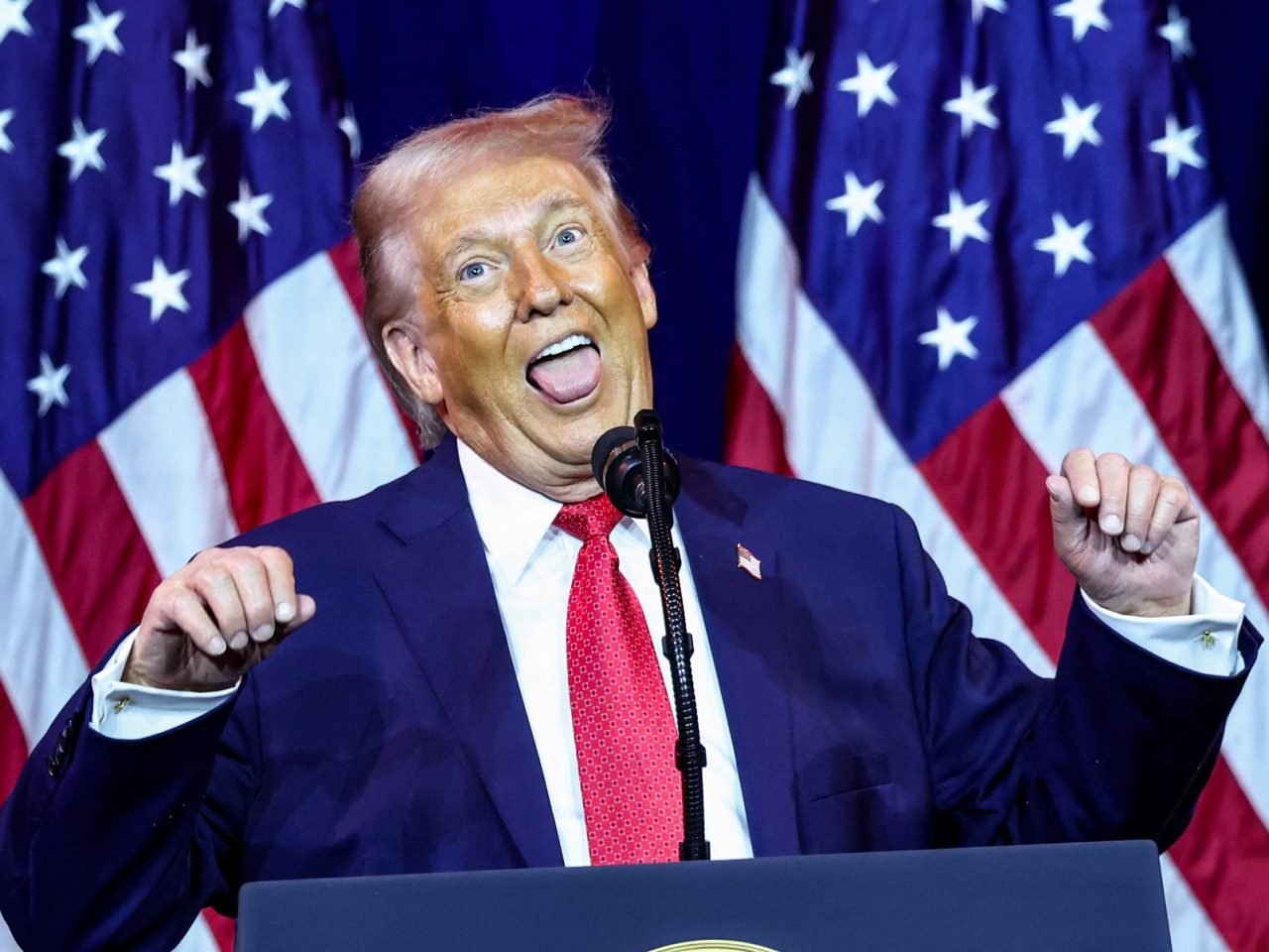 Donald Trump Pakai Firasat untuk Akhiri Perang Lawan Iran