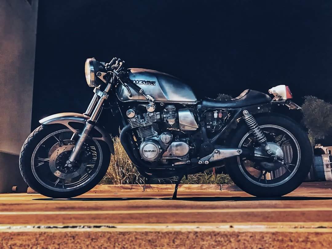 Kawasaki 2-Tak: Motor Lawas